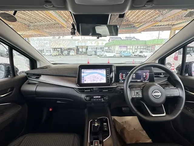 オーラ(ニッサン)G レザーエディションディーラ-試乗車 5