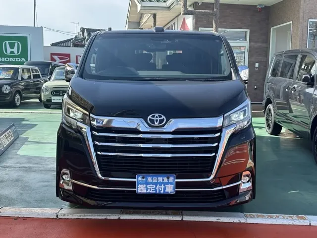 グランエース(トヨタ)プレミアム 6人中古車 29