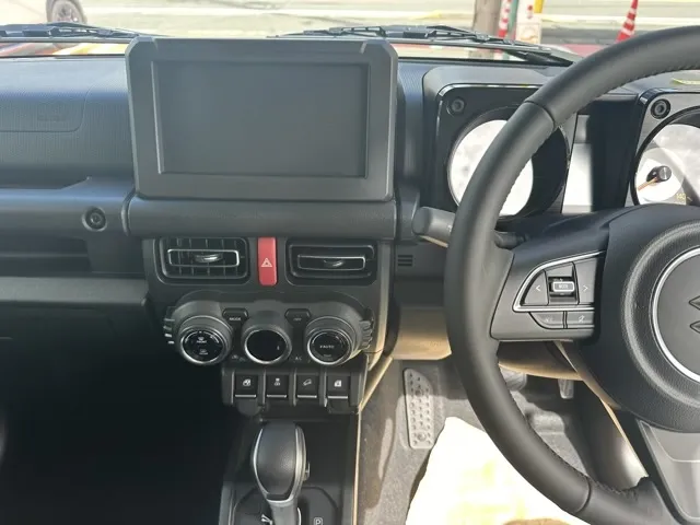ジムニー(スズキ)XC ＡＴ車届出済未使用車 10