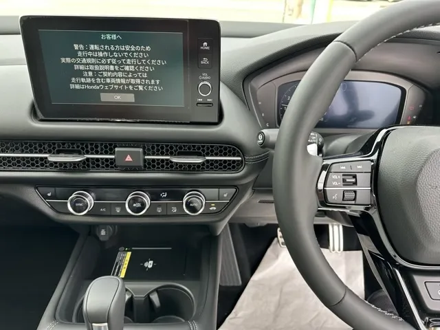 ZR-V(ホンダ)Z BSI 後退出庫サポートレス登録済未使用車 14