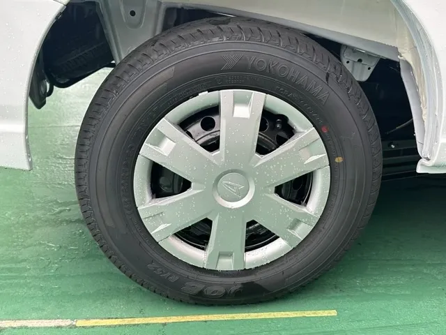 ハイゼット(ダイハツ)G届出済未使用車 12