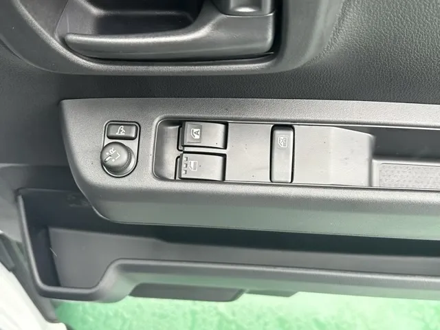 ハイゼット(ダイハツ)G届出済未使用車 13
