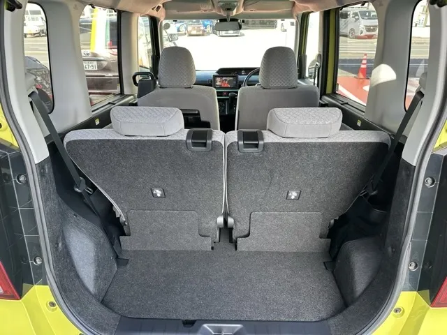 タント(ダイハツ)シフォン L スマートアシスト中古車 9