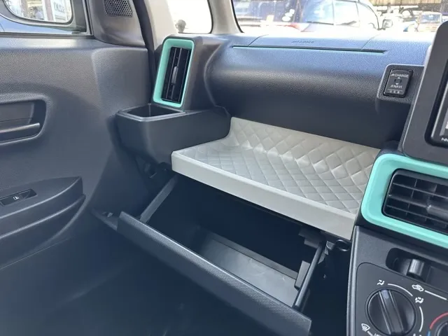 タント(ダイハツ)シフォン L スマートアシスト中古車 23