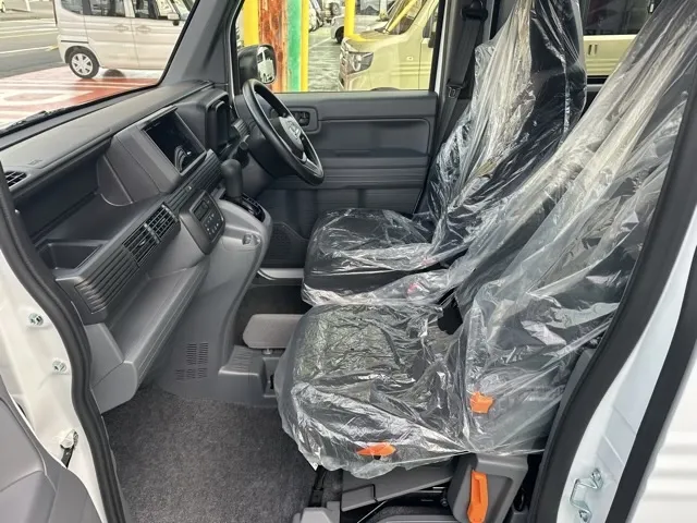 N-VAN(ホンダ)Gタイプ AT届出済未使用車 3
