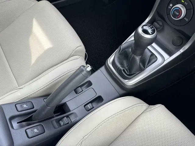 コペン(ダイハツ)20thアニバーサリーED 5MT届出済未使用車 16