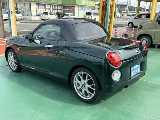 コペン(ダイハツ)20thアニバーサリーED 5MT届出済未使用車 26