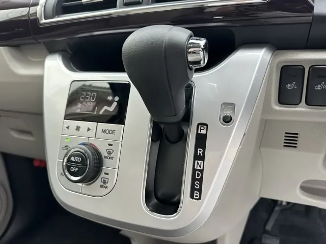 キャスト(ダイハツ)スタイルG VS SAⅢ中古車 20