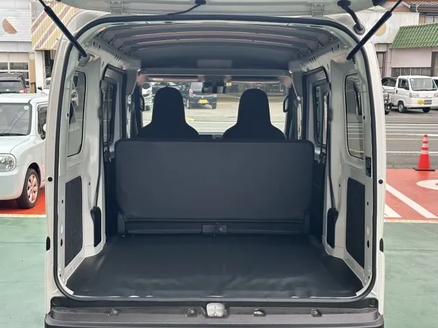 ハイゼット(ダイハツ)デラックス AT届出済未使用車 9