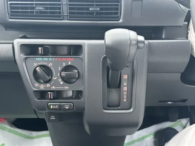 ハイゼット(ダイハツ)デラックス AT届出済未使用車 20