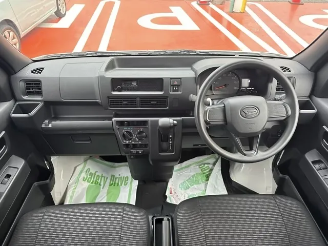 ハイゼット(ダイハツ)デラックス AT届出済未使用車 4