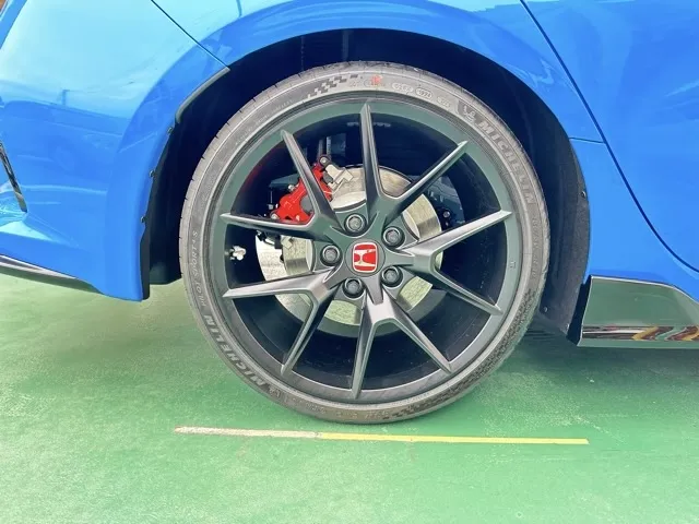 シビック(ホンダ)タイプR登録済未使用車 11
