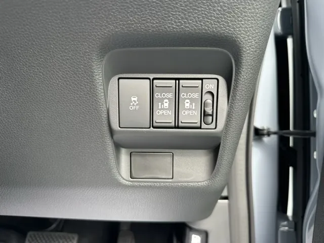 フリード(ホンダ)エアー登録済未使用車 15