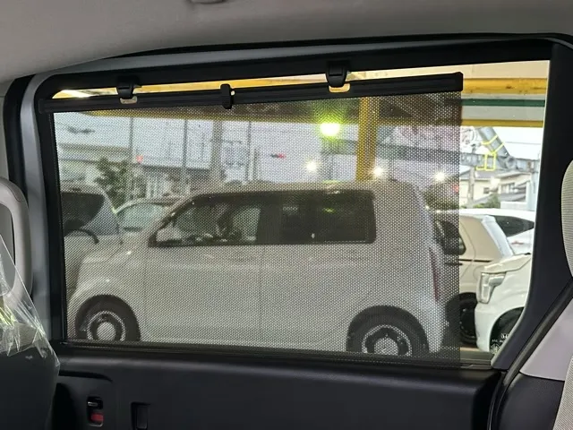 フリード(ホンダ)e：HEV エアー登録済未使用車 7