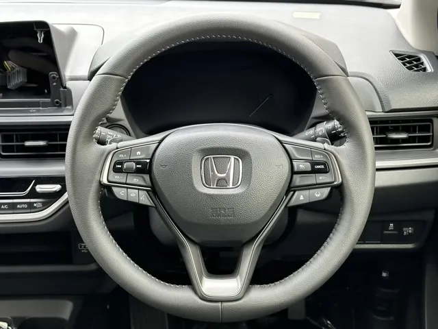 WR-V(ホンダ)Z登録済未使用車 6