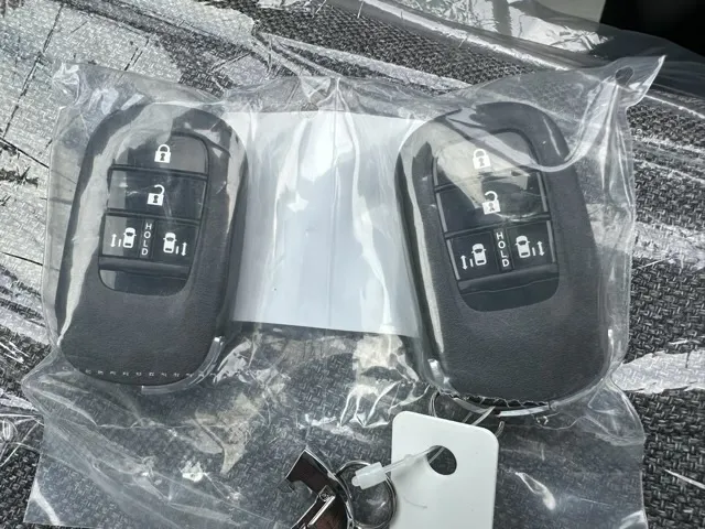 フリード(ホンダ)エアー新車見本展示有 19