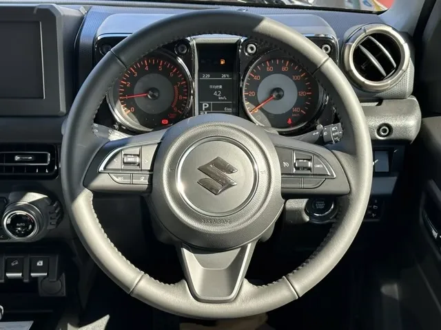 ジムニー(スズキ)XC ＡＴ車新車見本展示有 6