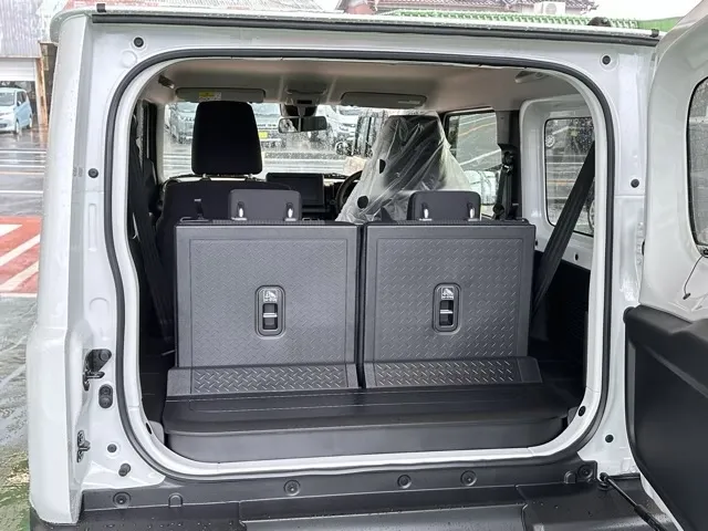 ジムニー(スズキ)ＸＣ ＭＴ車新車見本展示無 7