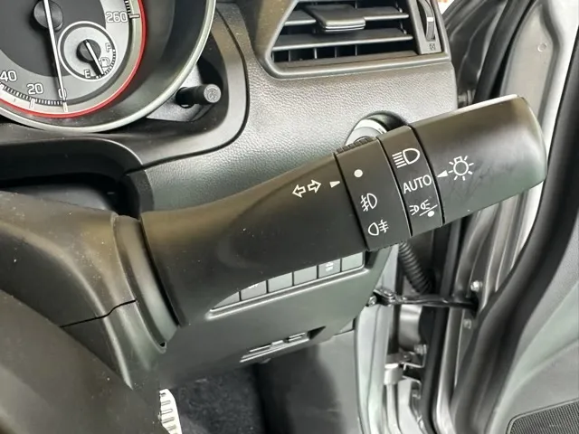 スイフト(スズキ)ベースグレード　セーフティサポート MT中古車 15