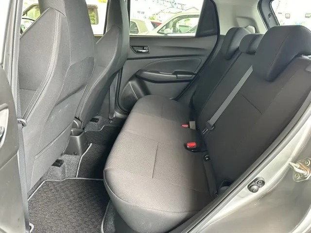 スイフト(スズキ)ベースグレード　セーフティサポート MT中古車 4