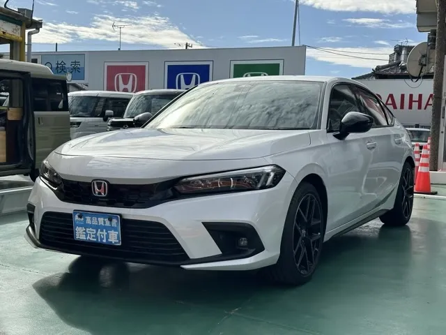 シビック(ホンダ)e：HEV登録済未使用車 1