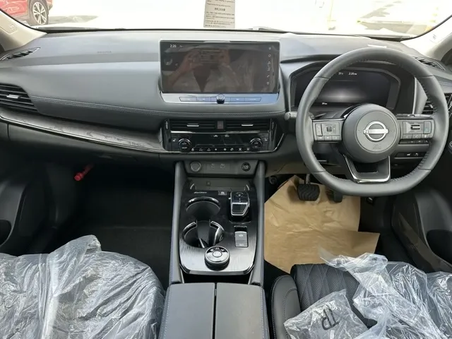 エクストレイル(ニッサン)オーテック e-4ORCE アドバンスドパッケージ登録済未使用車 7