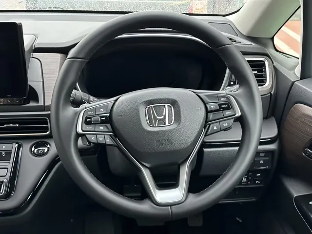 オデッセイ(ホンダ)e：HEV アブソルート EX中古車 9