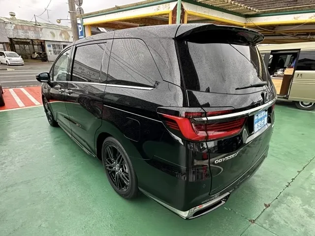 オデッセイ(ホンダ)e：HEV アブソルート EX中古車 2