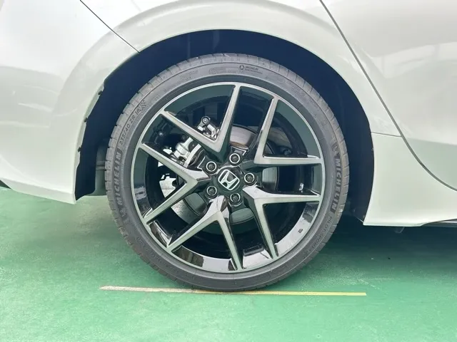 シビック(ホンダ)e：HEV中古車 12