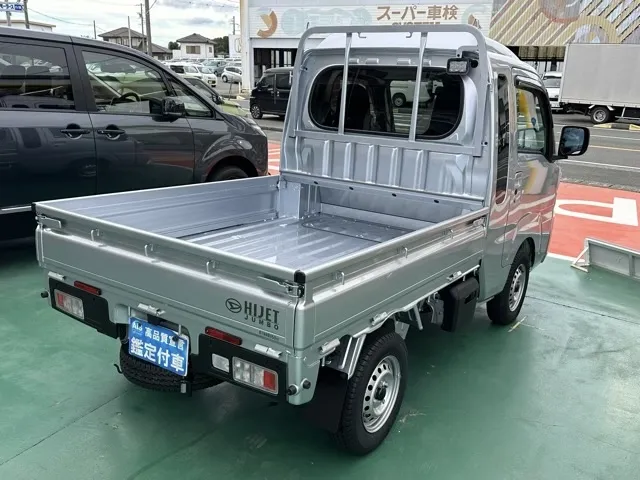 ハイゼット(ダイハツ)ジャンボ エクストラ AT 4WD届出済未使用車 6