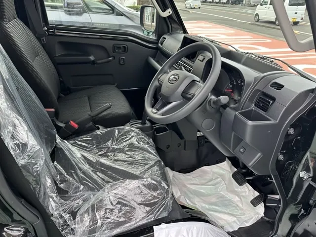 ハイゼット(ダイハツ)ジャンボ エクストラ AT 4WD届出済未使用車 19
