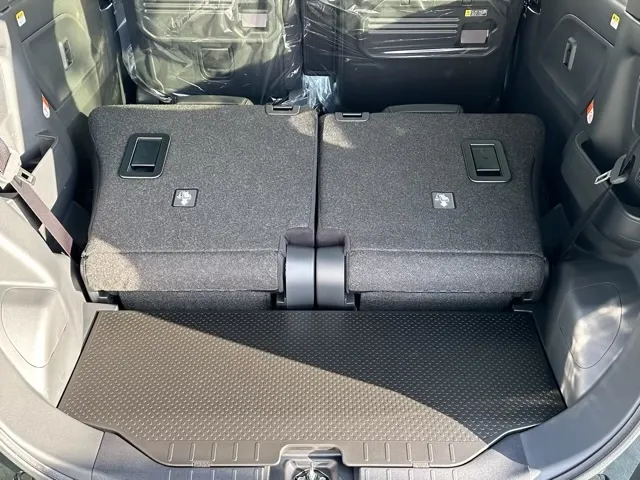 タント(ダイハツ)RS新車見本展示無 8