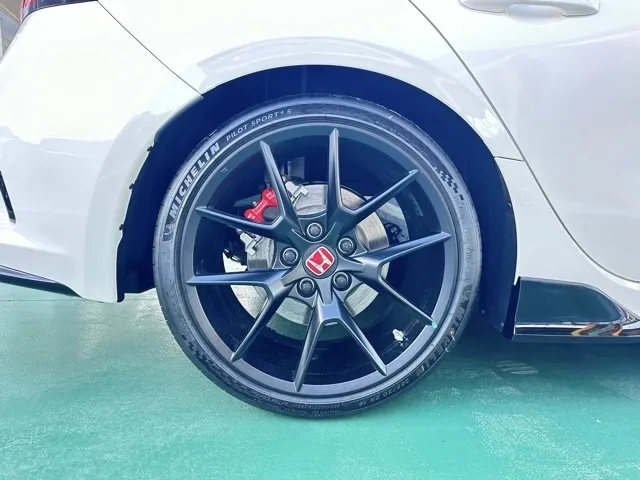 シビック(ホンダ)タイプR登録済未使用車 11