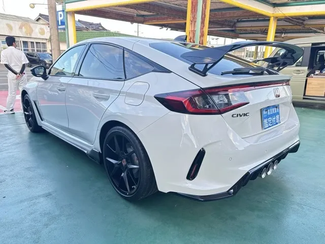 シビック(ホンダ)タイプR登録済未使用車 2