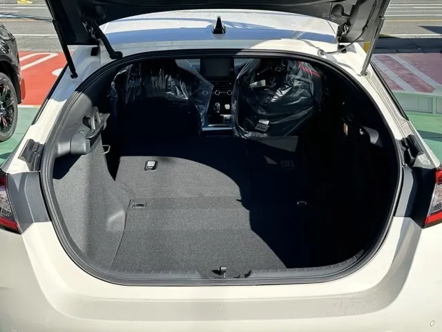 シビック(ホンダ)タイプR登録済未使用車 9