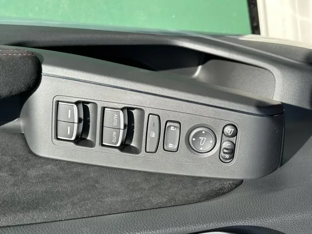 シビック(ホンダ)タイプR登録済未使用車 13