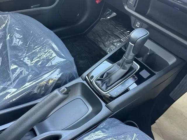 WR-V(ホンダ)X登録済未使用車 16