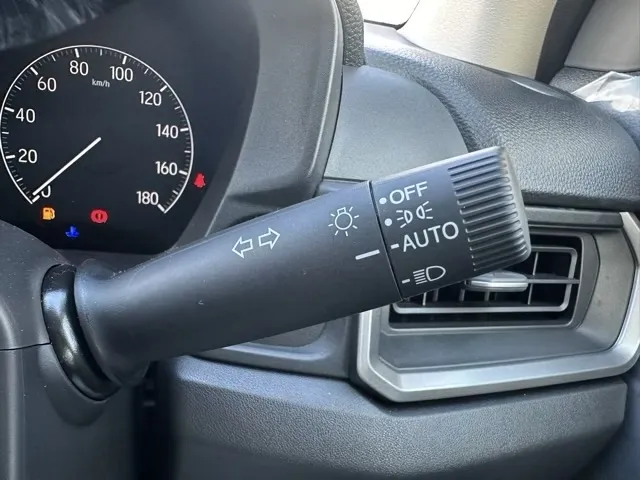 WR-V(ホンダ)X登録済未使用車 17