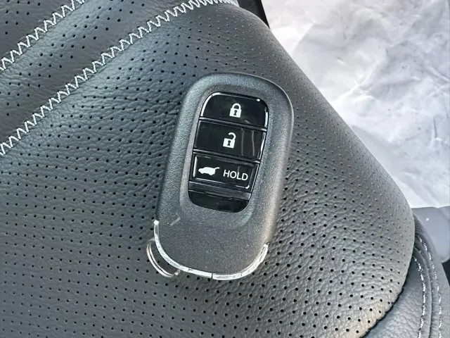 ZR-V(ホンダ)Z登録済未使用車 16