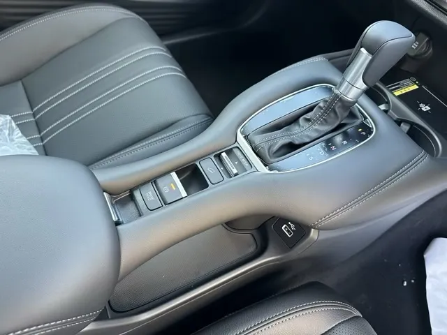 ZR-V(ホンダ)Z登録済未使用車 23