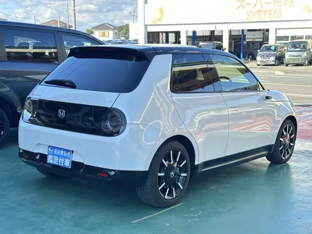 HONDAe(ホンダ)アドバンス中古車 9