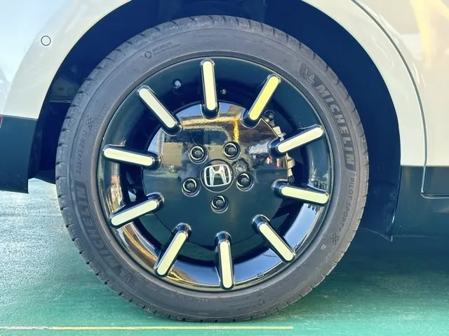 HONDAe(ホンダ)アドバンス中古車 10