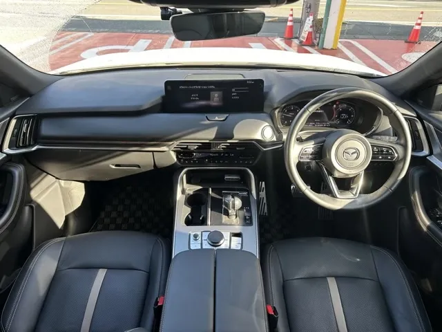 CX-60(マツダ)XD-ハイブリッド エクスクルーシブスポーツ 4WD中古車 6