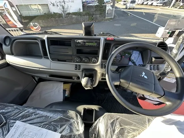 キャンター(三菱)３ｔ ローダースライドダンプ登録済未使用車 26