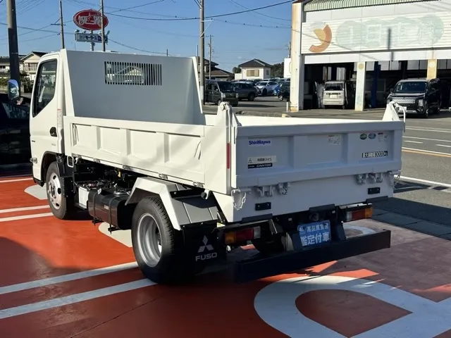 キャンター(三菱)３ｔ ローダースライドダンプ登録済未使用車 2