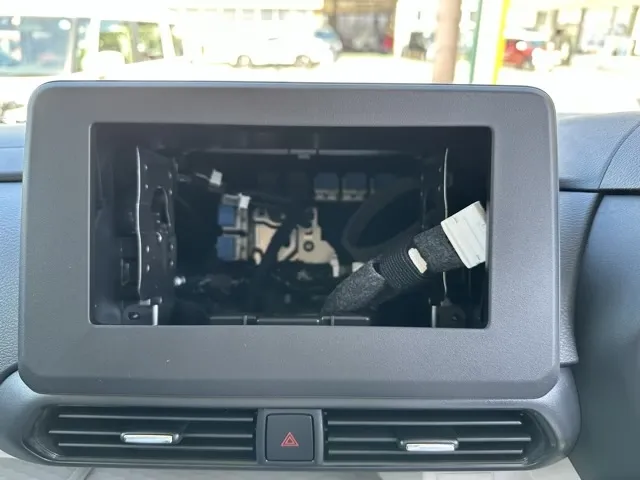 デリカミニ(三菱)Tプレミアム届出済未使用車 21
