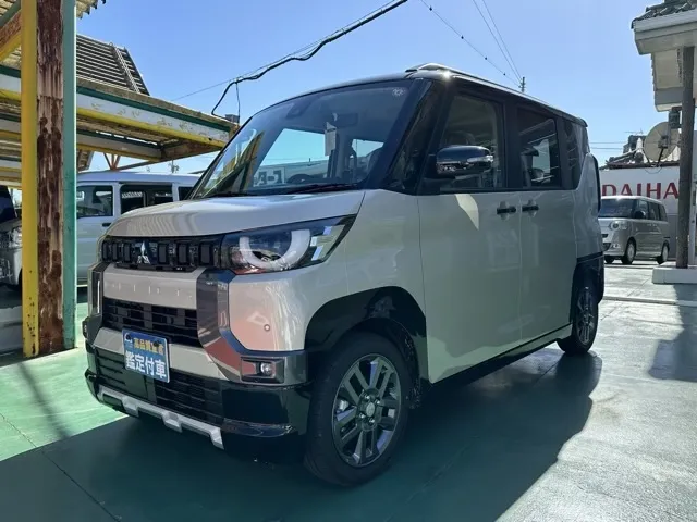 デリカミニ(三菱)Tプレミアム届出済未使用車 1