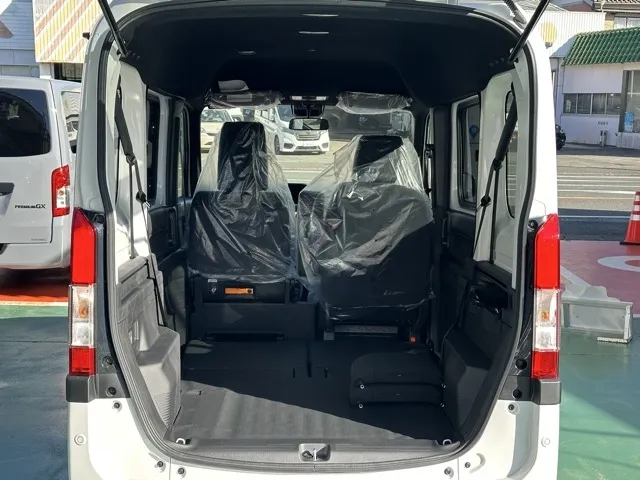 N-VAN(ホンダ)FUNターボ届出済未使用車 10