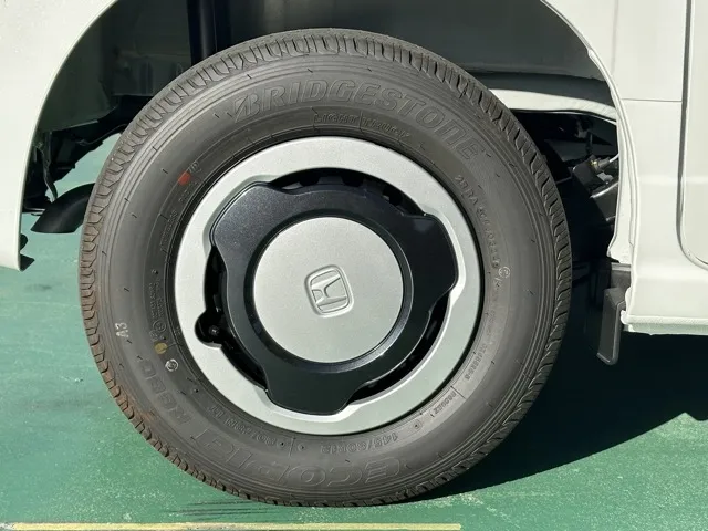 N-VAN(ホンダ)FUNターボ届出済未使用車 12