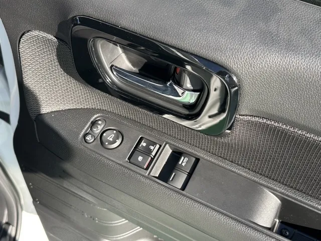 N-VAN(ホンダ)FUNターボ届出済未使用車 13